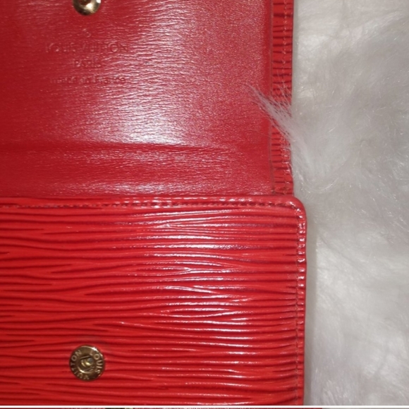 Louis Vuitton Red Epi Leather Compact Snap Wallet - Picture 5 of 16